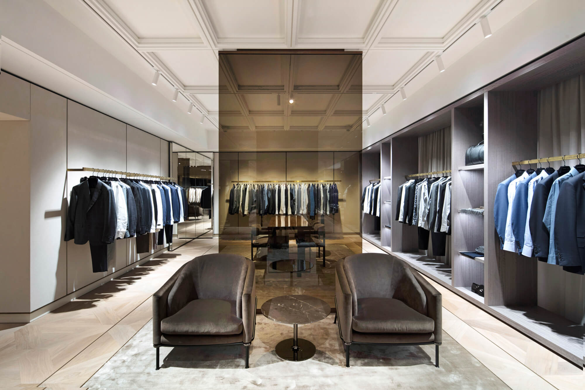 AMICIS MEN CLASSIC | VIENNA - META- milano | interior architecture